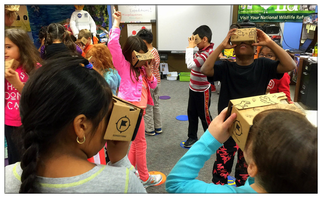 Students are experience Google VR technology.